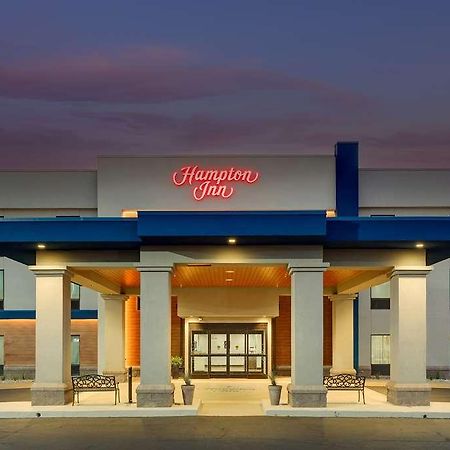 Hampton Inn Моултри Экстерьер фото