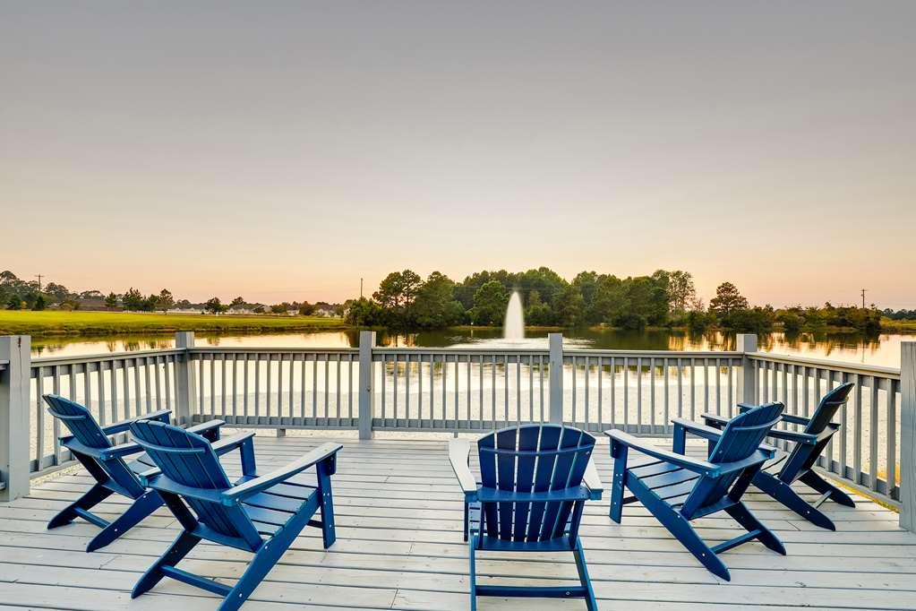 Hampton Inn Моултри Экстерьер фото